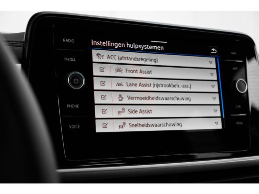 Volkswagen T-Roc Life Edition | 'App-Connect' draadloze smartphone integratie | 'App-Connect' smartphone integrati... ActivLease financial lease