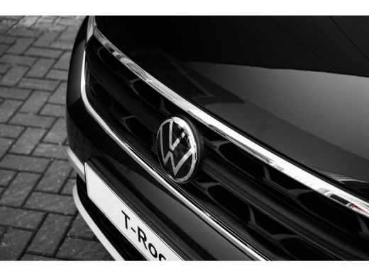 Volkswagen T-Roc Life Edition | 'App-Connect' draadloze smartphone integratie | 'App-Connect' smartphone integrati... ActivLease financial lease