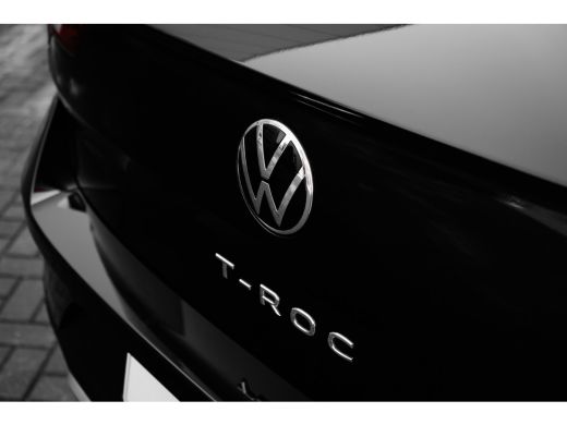 Volkswagen T-Roc Life Edition | 'App-Connect' draadloze smartphone integratie | 'App-Connect' smartphone integrati... ActivLease financial lease