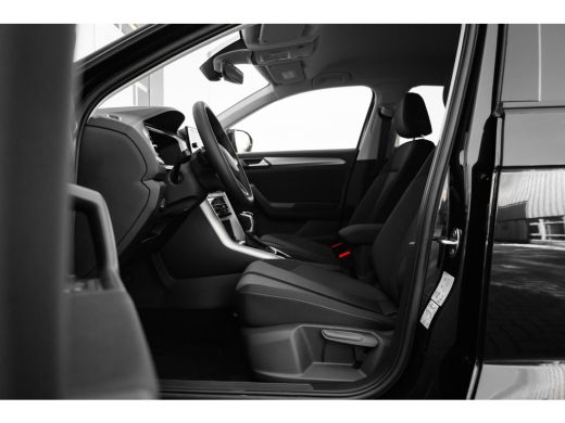Volkswagen T-Roc Life Edition | 'App-Connect' draadloze smartphone integratie | 'App-Connect' smartphone integrati... ActivLease financial lease