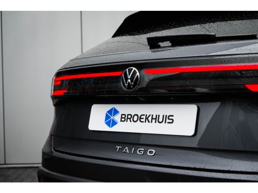 Volkswagen Taigo R-Line Edition | 'App-Connect' draadloze smartphone integratie | Achterlichten LED | Aircondition... ActivLease financial lease