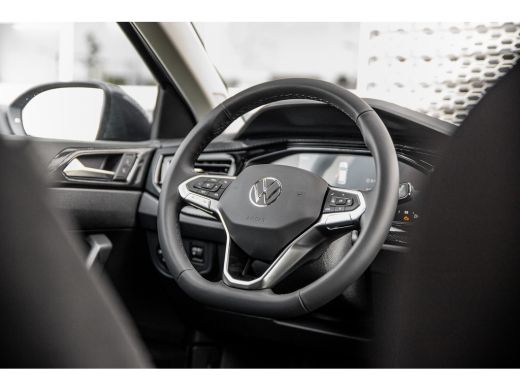 Volkswagen Taigo Volkswagen Life Edition | 'App-Connect' smartphone integratie | 'We Connect Plus' (abonnement 12 ... ActivLease financial lease