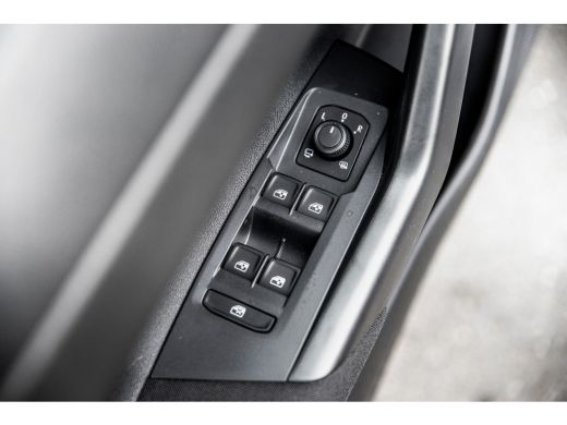 Volkswagen Taigo Volkswagen Life Edition | 'App-Connect' smartphone integratie | 'We Connect Plus' (abonnement 12 ... ActivLease financial lease