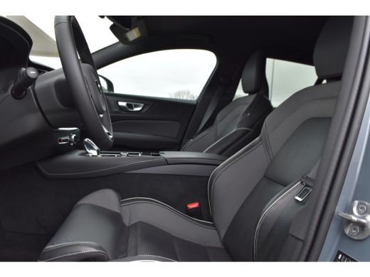 Volvo  V60 T6 Plus Dark | SportLeather | 19'' | ThunderGrey ActivLease financial lease