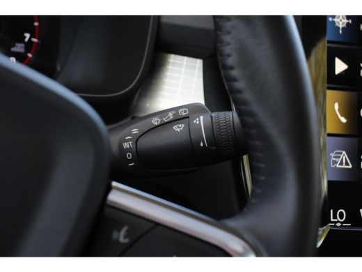 Volvo  XC40 1.5 T3 BUSINESS PRO AUTOMAAT | LEDER | LED | STOELVERWARMING | NAVI | CLIMA  | ORIGINEEL NL! | DE... ActivLease financial lease