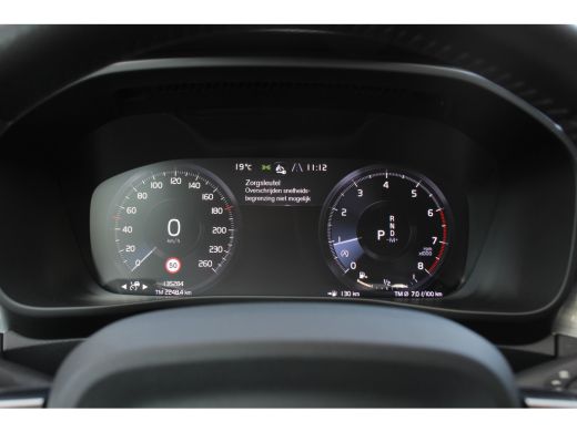 Volvo  XC40 1.5 T3 BUSINESS PRO AUTOMAAT | LEDER | LED | STOELVERWARMING | NAVI | CLIMA  | ORIGINEEL NL! | DE... ActivLease financial lease