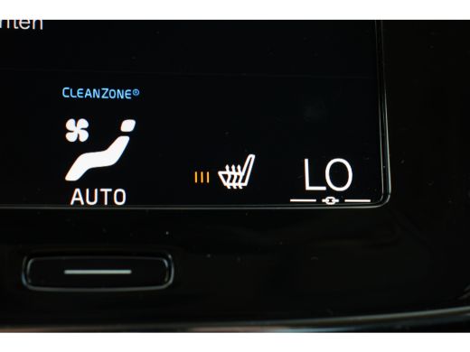 Volvo  XC40 1.5 T3 BUSINESS PRO AUTOMAAT | LEDER | LED | STOELVERWARMING | NAVI | CLIMA  | ORIGINEEL NL! | DE... ActivLease financial lease