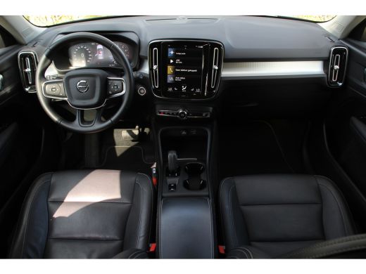 Volvo  XC40 1.5 T3 BUSINESS PRO AUTOMAAT | LEDER | LED | STOELVERWARMING | NAVI | CLIMA  | ORIGINEEL NL! | DE... ActivLease financial lease