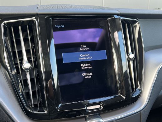 Volvo  XC60 Volvo B5 Business Pro | Luchtvering | Panoramadak | 360 Camera | Harman/Kardon | Leder | Adaptive... ActivLease financial lease