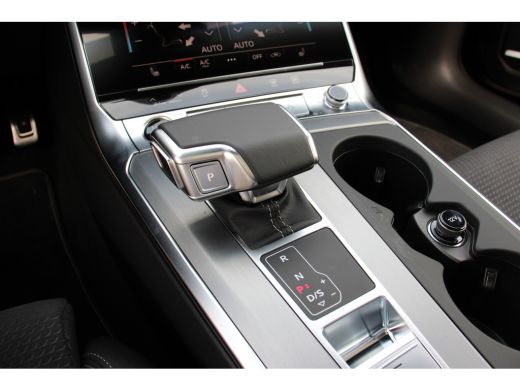 Audi A6 Avant 55 TFSI E QUATTRO S EDITION COMPETITION | PANO DAK | TREKHAAK | 20'' LMV | ActivLease financial lease