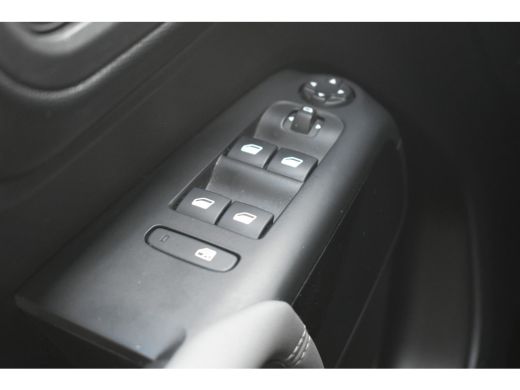 Citroën C5 Aircross 1.2 PureTech Live | Navigatie by App | Climate Control | Cruise Control | Lane-Assist | Full-LED ... ActivLease financial lease
