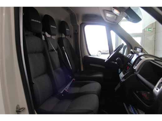 Fiat E-Ducato 3.5T L3H2 79 kWh | 370km WLTP | MET GRATIS WALLBOX, SNEL LEVERBAAR! | | Navigatie | Cruise Contro... ActivLease financial lease