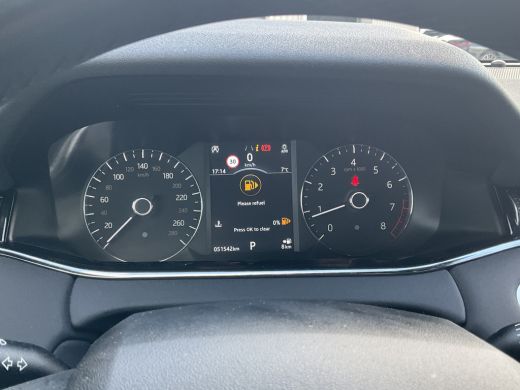 Land Rover Range Rover Evoque 2.0 P200 AWD R-Dynamic Pano.dak Leer Carplay ActivLease financial lease
