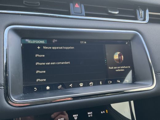Land Rover Range Rover Evoque 2.0 P200 AWD R-Dynamic Pano.dak Leer Carplay ActivLease financial lease