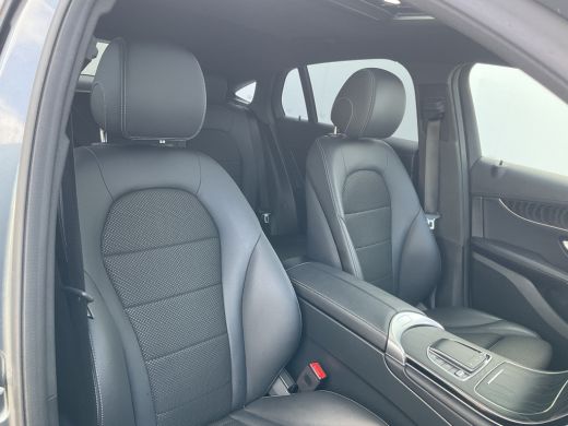Mercedes GLC Coupé 300e 4MATIC AMG Pano/Schuif 360'cam Sfeer Nav Trekhaak Phev Business Solution Plug-In ActivLease financial lease