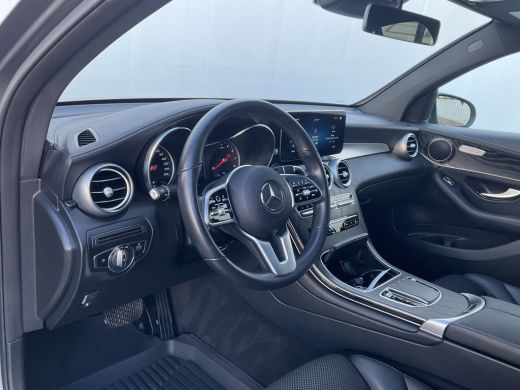 Mercedes GLC Coupé 300e 4MATIC AMG Pano/Schuif 360'cam Sfeer Nav Trekhaak Phev Business Solution Plug-In ActivLease financial lease