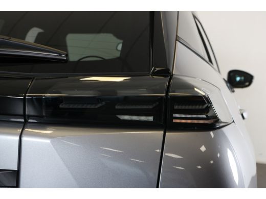 Peugeot 2008 1.2 PureTech 100 Allure | Navi | Camera | Parkeersoren V+ A | LED Koplampen | Cruise control | LM... ActivLease financial lease