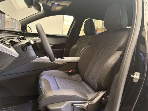 Peugeot 5008 Peugeot 1.2 Hybrid 136 Allure | Achteruitrijcamera | Airco separaat achter | Apple Carplay/Androi... ActivLease financial lease
