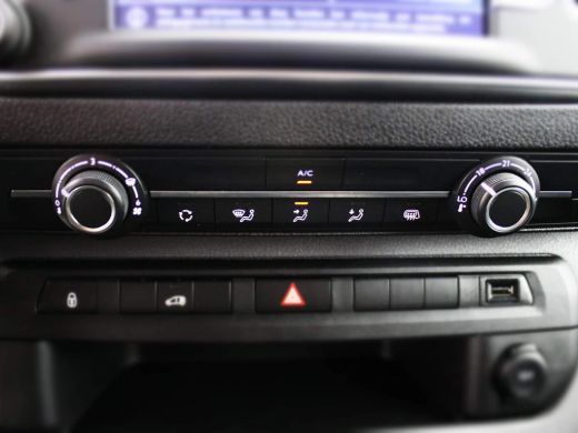 Peugeot Expert Peugeot 1.5 BlueHDI 100 Compact Profit+ | Airconditioning | Android auto | Apple carplay ActivLease financial lease