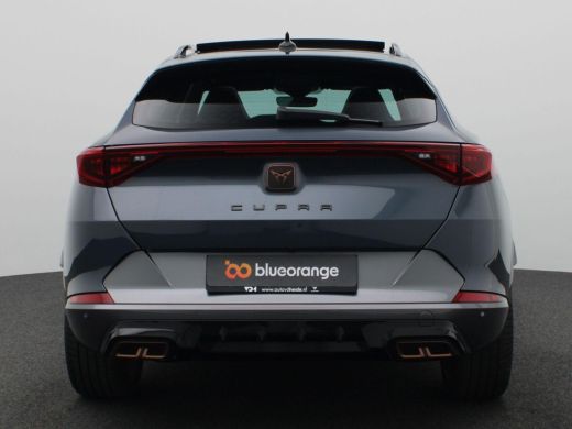 Seat Formentor 1.4 e-Hybrid Performance 204PK DSG achteruitrijcamera, side assist, keyless, full led, panoramada... ActivLease financial lease