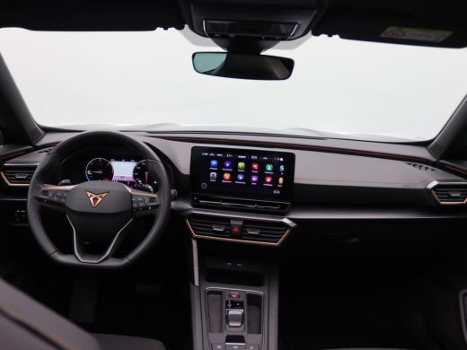 Seat Formentor 1.4 e-Hybrid Performance 204PK DSG achteruitrijcamera, side assist, keyless, full led, panoramada... ActivLease financial lease