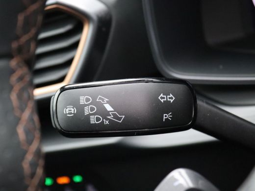 Seat Formentor 1.4 e-Hybrid Performance 204PK DSG achteruitrijcamera, side assist, keyless, full led, panoramada... ActivLease financial lease