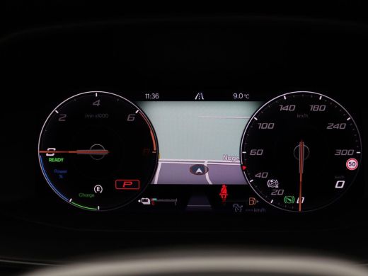 Seat Formentor 1.4 e-Hybrid Performance 204PK DSG achteruitrijcamera, side assist, keyless, full led, panoramada... ActivLease financial lease