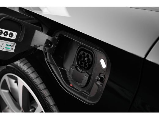 Seat Leon Sportstourer 1.5 TSI e-Hybrid 204PK FR PHEV First Edition | 18'' LMV | ACC | App-Connect | Direct Beschikbaar ... ActivLease financial lease