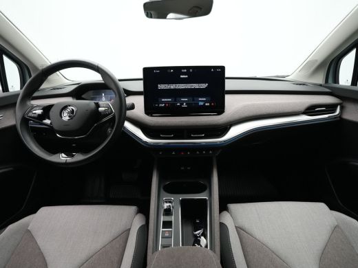 Skoda Enyaq iV 60 180pk Navigatie Wegkl. trekhaak Camera Led 245 ActivLease financial lease