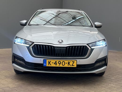 Skoda Octavia Combi 1.0 e-TSI Business Edition | Airco (automatisch) | Apple Carplay/Android Auto | Cruise control ActivLease financial lease