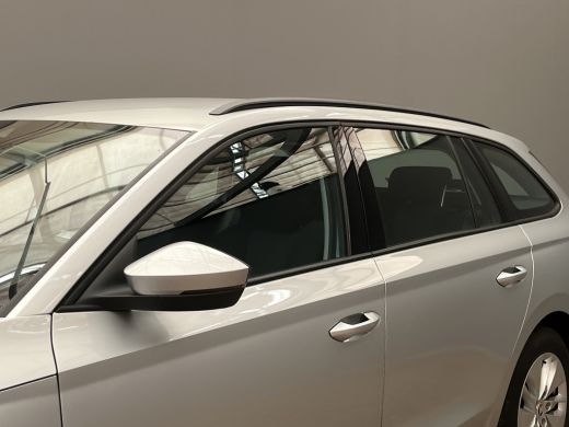 Skoda Octavia Combi 1.0 e-TSI Business Edition | Airco (automatisch) | Apple Carplay/Android Auto | Cruise control ActivLease financial lease