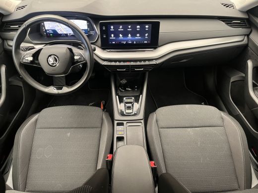 Skoda Octavia Combi 1.0 e-TSI Business Edition | Airco (automatisch) | Apple Carplay/Android Auto | Cruise control ActivLease financial lease