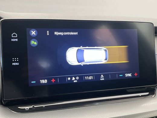 Skoda Octavia Combi 1.0 e-TSI Business Edition | Airco (automatisch) | Apple Carplay/Android Auto | Cruise control ActivLease financial lease