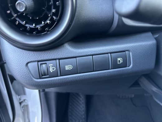 Toyota C-HR 2.0 Hybrid 200 Dynamic All-in prijs | Navigatie | Dode hoek waarschuwing ActivLease financial lease