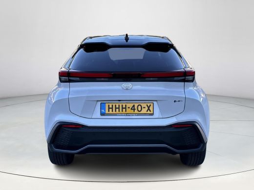 Toyota C-HR 2.0 Hybrid 200 Dynamic All-in prijs | Navigatie | Dode hoek waarschuwing ActivLease financial lease