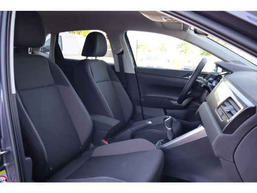 Volkswagen Polo Life Edition | 'App-Connect' smartphone integratie | Buitenspiegels elektrisch instel- verwarm- e... ActivLease financial lease