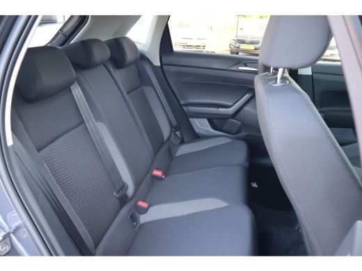 Volkswagen Polo Life Edition | 'App-Connect' smartphone integratie | Buitenspiegels elektrisch instel- verwarm- e... ActivLease financial lease