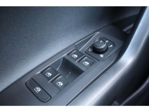 Volkswagen Polo Life Edition | 'App-Connect' smartphone integratie | Buitenspiegels elektrisch instel- verwarm- e... ActivLease financial lease