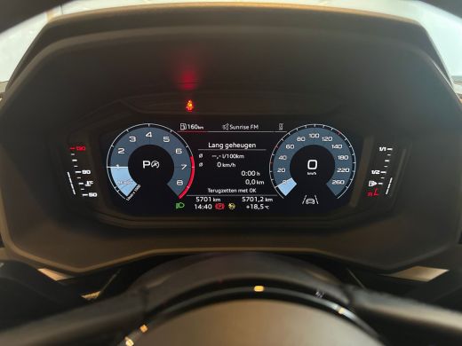 Audi A1 allstreet 30 TFSI 115pk s-tronic Advanced edition | Audi Sound | Getint glas | Sportstoelen verwarmd ActivLease financial lease