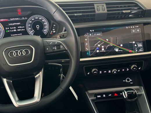 Audi Q3 Sportback 45 TFSI e S-Line / Achteruitrijcamera / Optiekpakket zwart / Panoramadak / Adaptive Cruise Control ActivLease financial lease