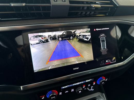 Audi Q3 Sportback 45 TFSI e S-Line / Achteruitrijcamera / Optiekpakket zwart / Panoramadak / Adaptive Cruise Control ActivLease financial lease