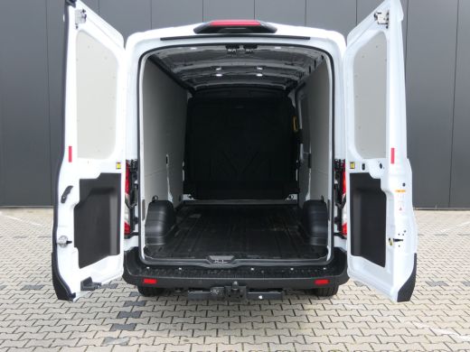 Ford Transit 350 2.0 TDCI 130pk Automaat L3H2 Trend | € 7.730,- Voorraad Voordeel | € 7.455,- Voorraad Voordeel ActivLease financial lease