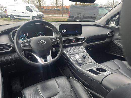 Hyundai Santa Fe 1.6 T-GDI HEV Premium 7p. | 3 JAAR GARANTIE | Apple Carplay/Android Auto | Cruise Control | DAB | ActivLease financial lease