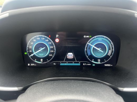 Hyundai Santa Fe 1.6 T-GDI HEV Premium 7p. | 3 JAAR GARANTIE | Apple Carplay/Android Auto | Cruise Control | DAB | ActivLease financial lease