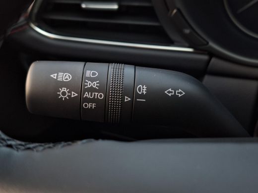 Mazda 3 2.5 e-SkyActiv-G M Hybrid 140 Homura | Achteruitrijcamera | Head-up Display | Stoelverwarming | Z... ActivLease financial lease