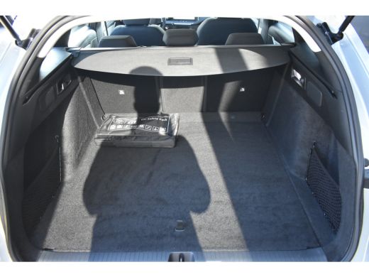 Opel Astra Sports Tourer Opel 1.6 Turbo Hybrid PHEV 180pk Automaat| Navigatie by App | Parkeersensoren | Cli... ActivLease financial lease