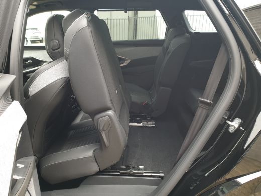 Peugeot E-5008 Peugeot GT Avantage 73 kWh| Panoramadak | Trekhaak | Voorstoel(en) met massagefunctie | Panoramad... ActivLease financial lease