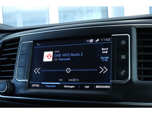 Peugeot Expert 2.0 BlueHDI 180 Standard Asphalt | Cruise Control | Camera | Trekhaak | Keyless | Xenon | Dodoeho... ActivLease financial lease