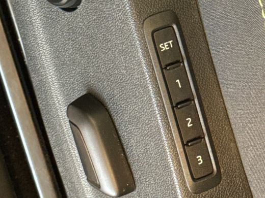 Skoda ENYAQ Coupé iV 80 RS 300pk / 21" lichtmetalen velgen / Warmtepomp / Verwarmbare voorstoelenr ActivLease financial lease