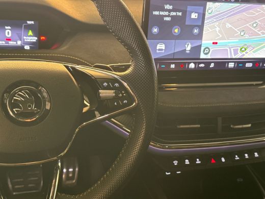 Skoda ENYAQ Coupé iV 80 RS 300pk / 21" lichtmetalen velgen / Warmtepomp / Verwarmbare voorstoelenr ActivLease financial lease